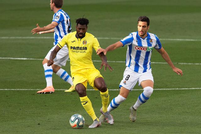 世体：巴萨本轮西甲将穿白色球裤致敬经典